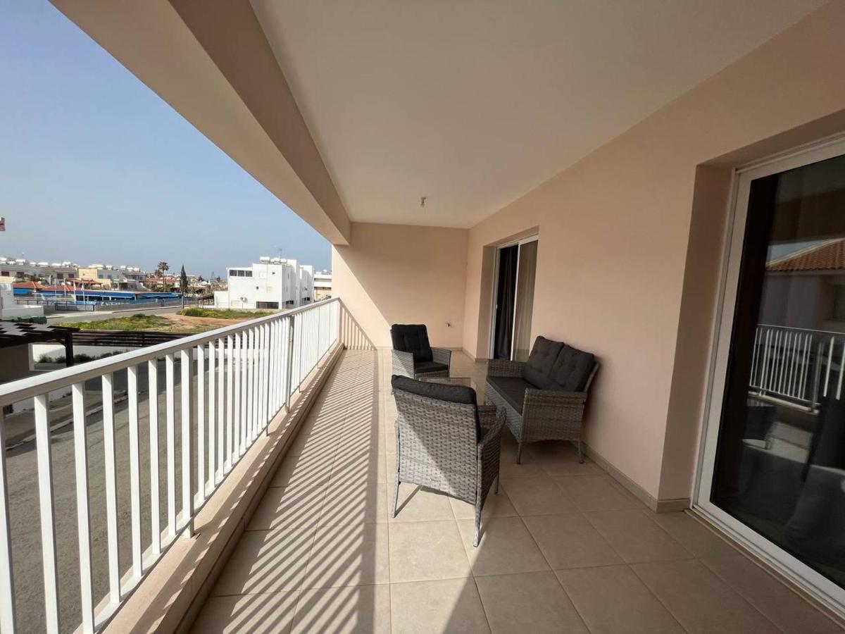 Greek Harmony Apartment Paralimni Dış mekan fotoğraf